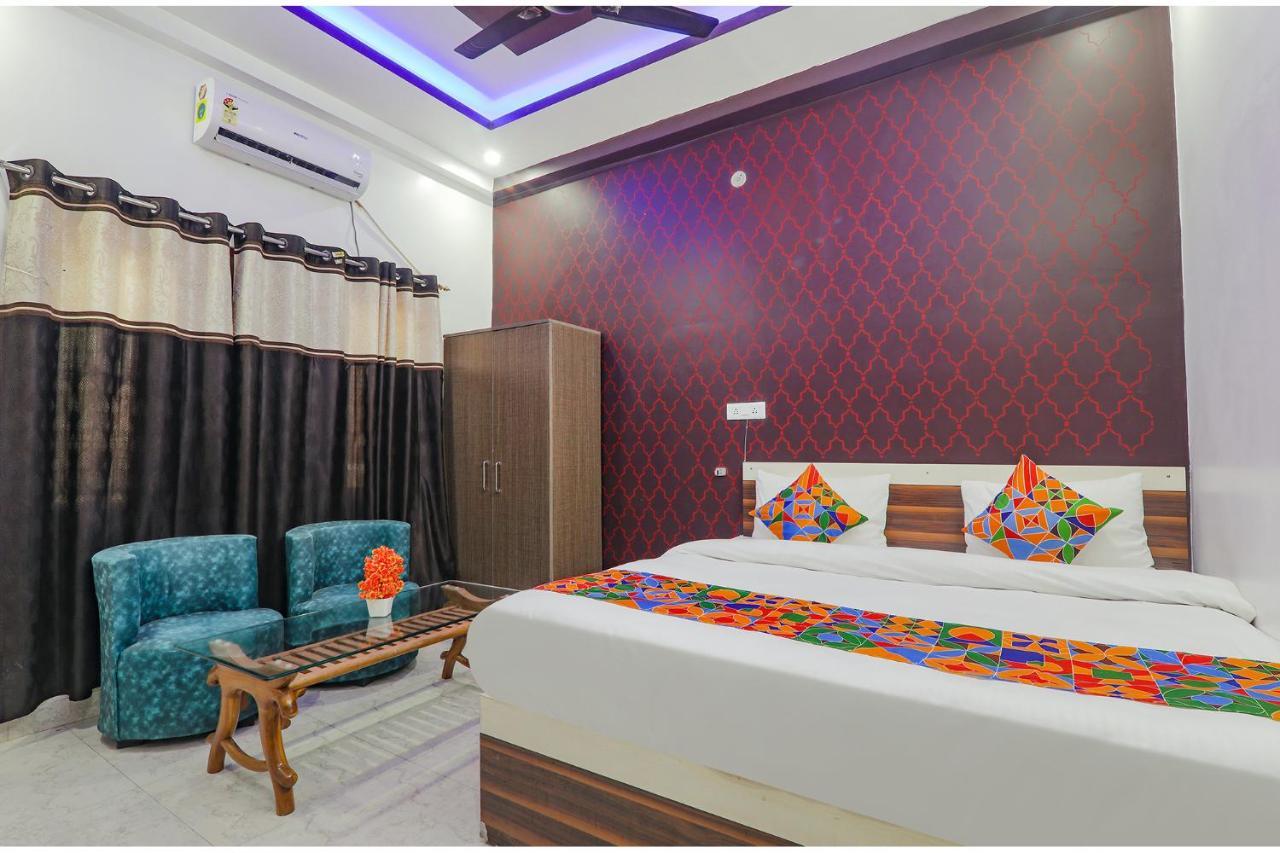Hotel Fabexpress Ss Grand Banthra Sikandarpur Exteriér fotografie